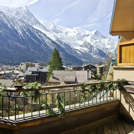 Nice In France With Balcony Apartament Chamonix